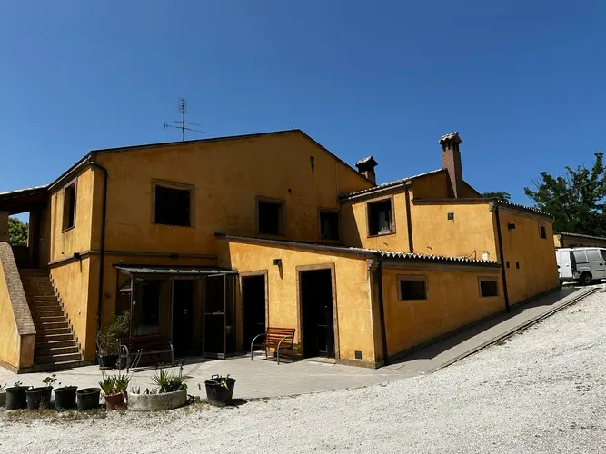 Esterno ristorante 1